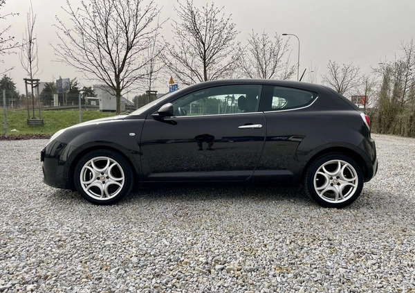 Alfa Romeo Mito cena 27900 przebieg: 184000, rok produkcji 2013 z Pobiedziska małe 436